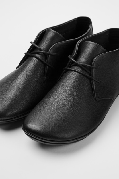 Desni črni ženski Gležnjarji Camper Design