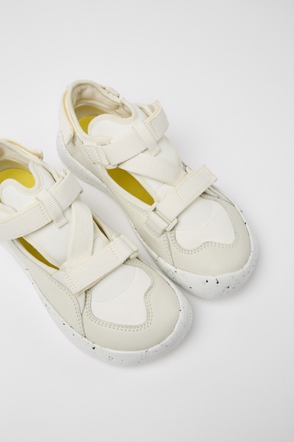 Camper Peu Stadion Bele Polodprte Superge Za ženske Novosti